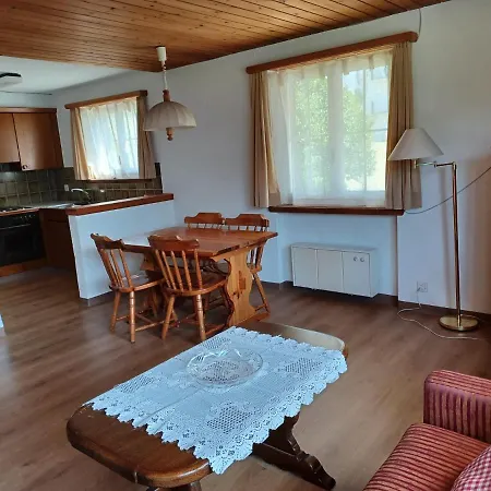 2.5 Apartamento *